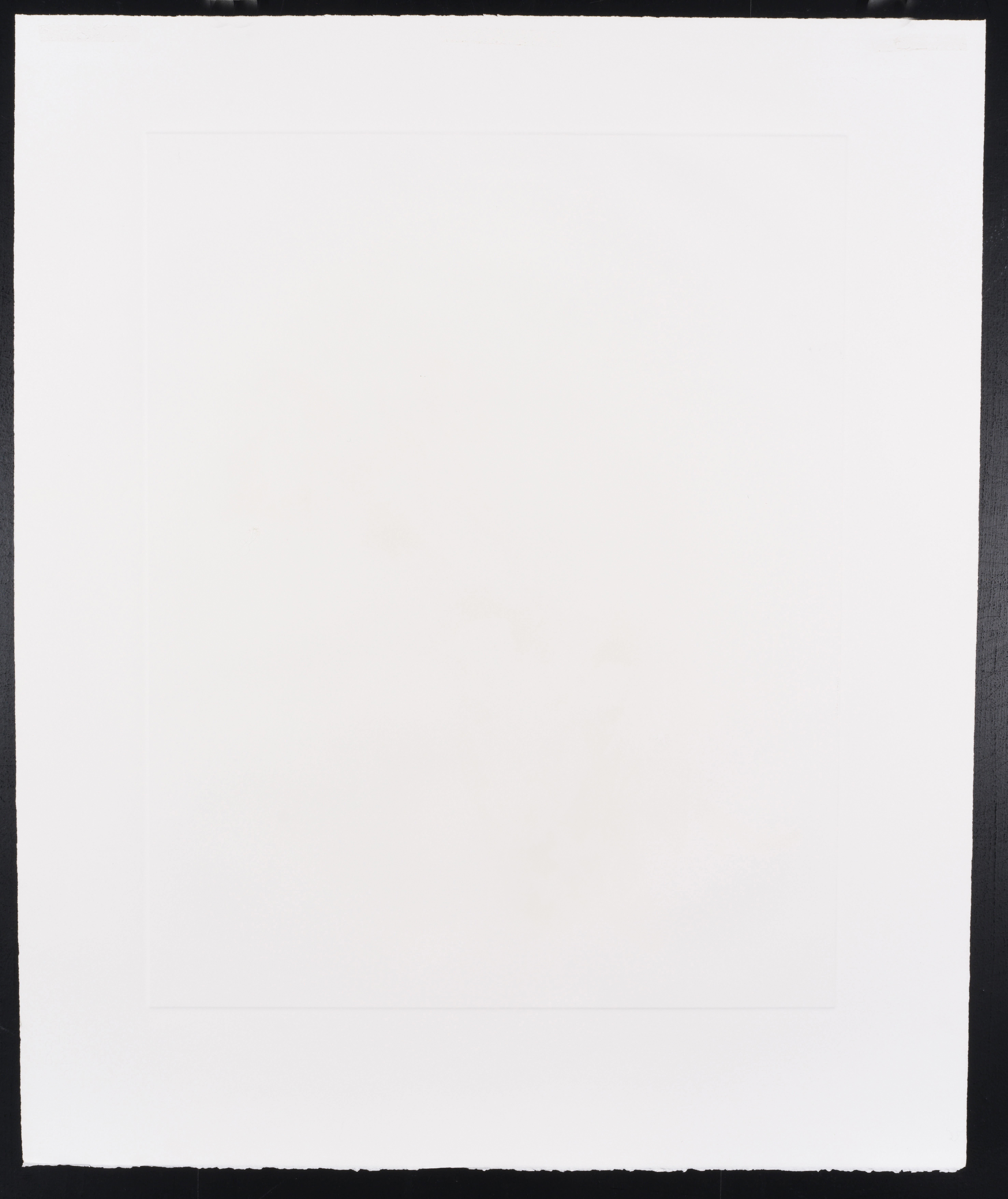 126000573